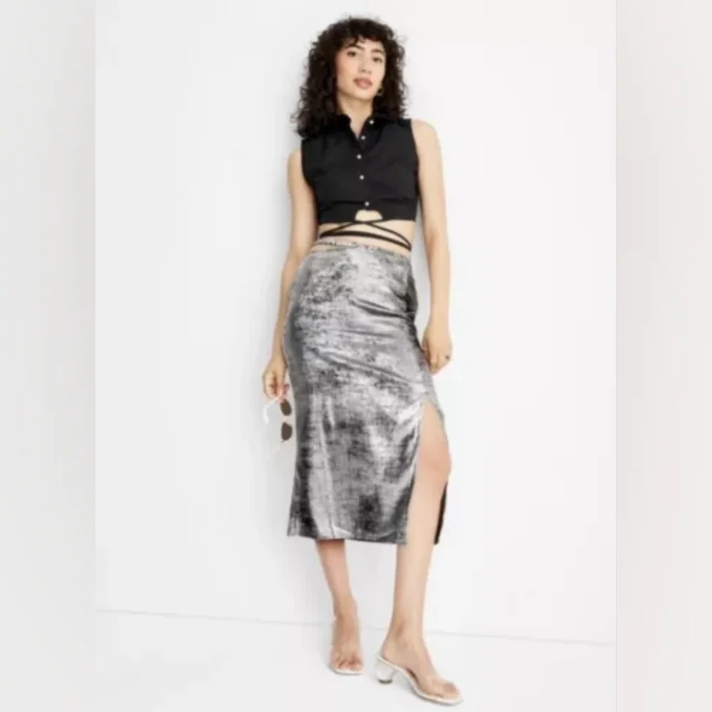 FUTURE COLLECTIVE ALANI NOELLE metallic silver skirt NWT